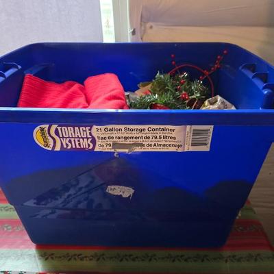 Holiday Drinkware & Serving Lot – Glasses, Bowls, Mugs & More! All in 21-gallon tote!