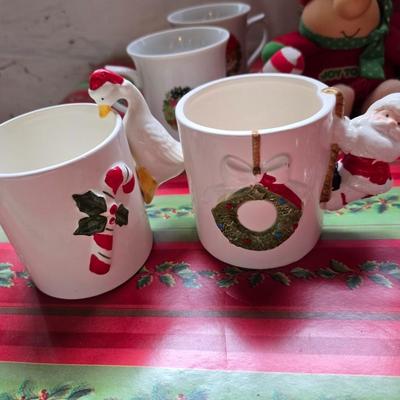 Holiday Drinkware & Serving Lot – Glasses, Bowls, Mugs & More! All in 21-gallon tote!