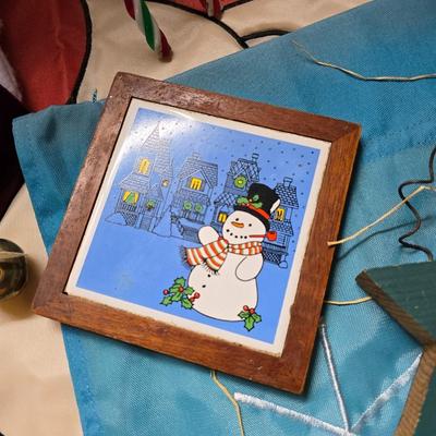 Snowman & Santa Décor Lot – Folk Art, Flags, Figurines & More! All in a lidded storage tote!