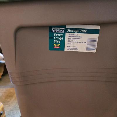 Set of 3 Extra-Large Storage Totes – Gray with Green Lids