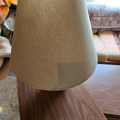 Vintage Mersman Coffee & End Table Set – Mid-Century Modern Style with ceramic lamp and shade