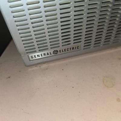 Vintage Panasonic Boombox & GE AM/FM Radio – Retro Electronics with two sets of earphones
