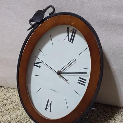 Office, Art & Craft Supply Lot – Paper Goods, Clock, Drawing Pad & More