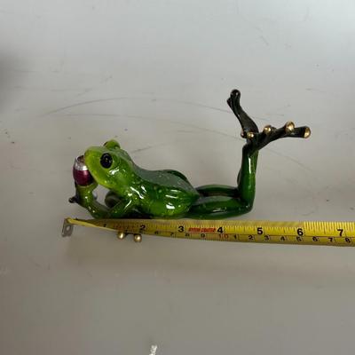 Sale Photo Thumbnail #302: Reclining Glass Frog with Wine Goblet