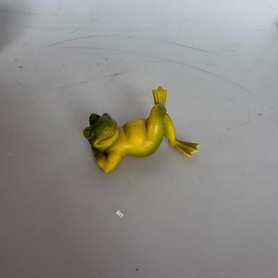 Sale Photo Thumbnail #305: Reclining Glass Frog with Wine Goblet