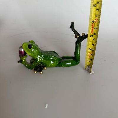 Sale Photo Thumbnail #303: Reclining Glass Frog with Wine Goblet