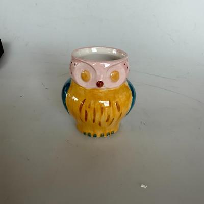 Sale Photo Thumbnail #318: Owl Planter Mug