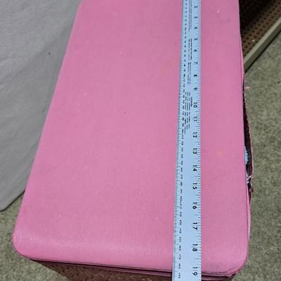 Vintage Pink Hamper with Rag Towels + 3-Tier Utility Shelf and folding card table