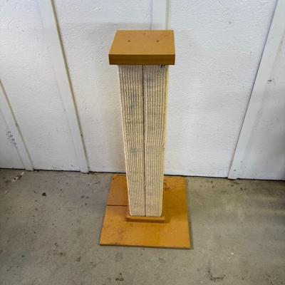 Sale Photo Thumbnail #362: Tall Cat Scratching Post (Carpet Wrapped)