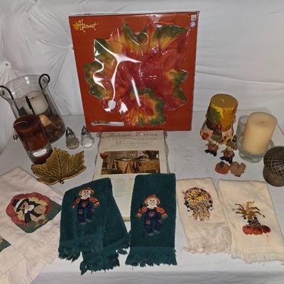 Fall Harvest Décor Lot – Towels, Candles, Figurines, & More
