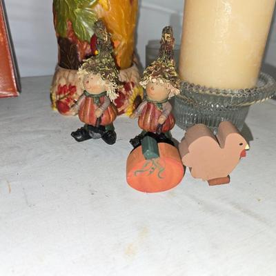 Fall Harvest Décor Lot – Towels, Candles, Figurines, & More