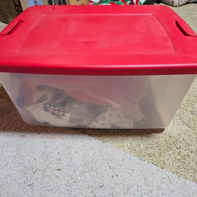 Large Halloween Décor Lot – Towels, Plush, Lights & More (65 Qt Tote Included)