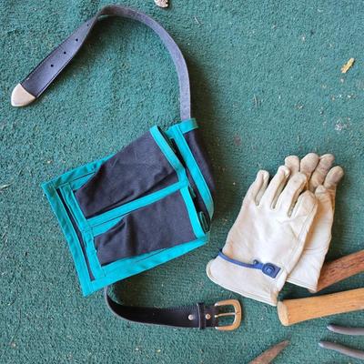 Mixed Tool & Garden Supply Lot – Gloves, Hammers, Stakes & More