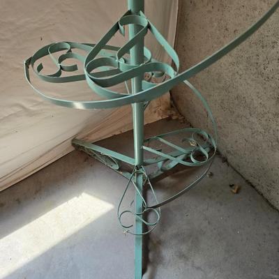 Vintage Spiral Metal Plant Stand – 6-Tier Display 73" tall!!