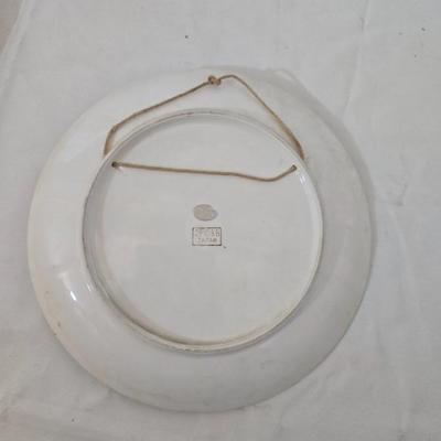 Vintage Japan Mallard Wall Plates & Cattail Vase Decor Lot with Cattail Vase Arrangement