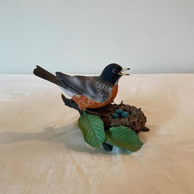 Lenox American Robin Fine Porcelain Bird Nest Blue Eggs Figurine Vintage 1989