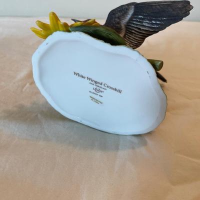 Lenox Porcelain White Winged Crossbill 2000 Garden Birds Figurine Floral