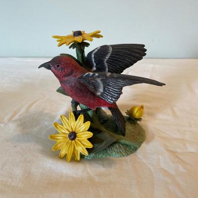 Lenox Porcelain White Winged Crossbill 2000 Garden Birds Figurine Floral