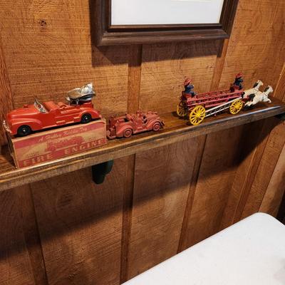 Collection of Fire Trucks Hubley Fire Engine w box + 2 Cast Metal
