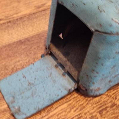 Wyandotte Toy Highway Freight Moving Truck Press Steel Red Blue