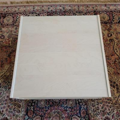 Ikea Boksel Coffee Table on Casters (D-EL)