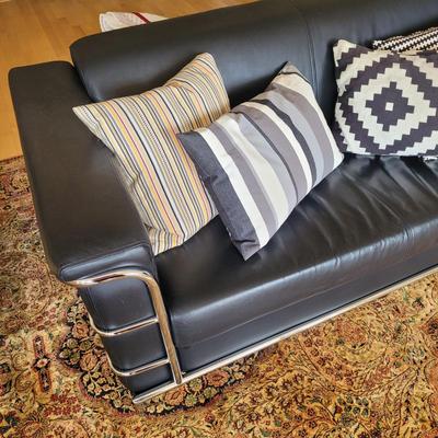 Le Corbusier Chrome Frame Sofa (D-EL)
