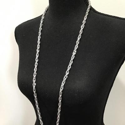 Vintage silvery lite chain necklace