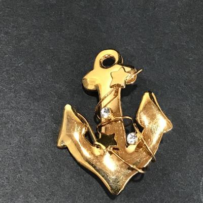 Vintage gold, toned anchor, brooch