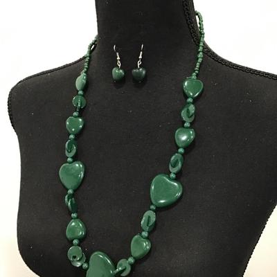 Dark green heart fashion, necklace, and earring set