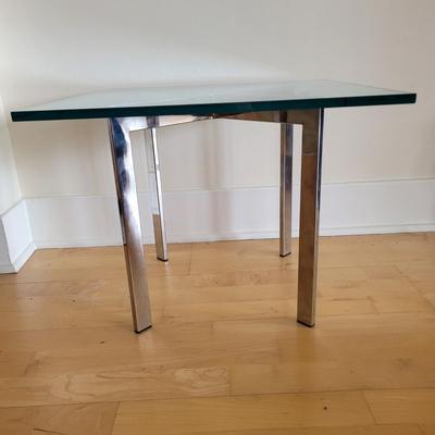 Metal Glass Top End Table (D-EL)
