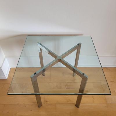 Metal Glass Top End Table (D-EL)