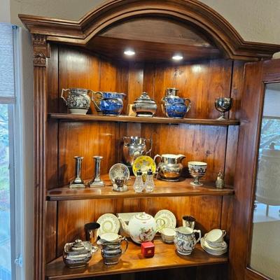 Sale Photo Thumbnail #16: Turn of the Century Lighted Early American Corner Hutch

Description: Intended to dim lights, 3 shelves, hidden drawer, lock & key
Dimensions: 83x43x28
Damage: Normal wear