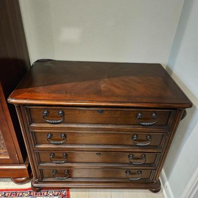 Sale Photo Thumbnail #43: Shenandoah Valley Furniture 2-Drawer Lateral File Cabinet, Dark Mocha

Dimensions: 30x36x21