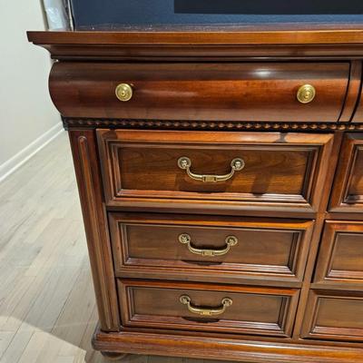 Sale Photo Thumbnail #47: 12-Drawer Lineage Cherry Finish Classical Style Dresser

Dimensions: 37x68x20