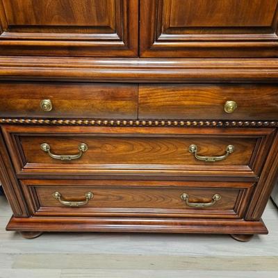 Sale Photo Thumbnail #58: Lineage Classic Style Storage Armoire, 4-Drawer with Hidden Drawer

Dimensions: 68x40x20
Damage: Normal wear