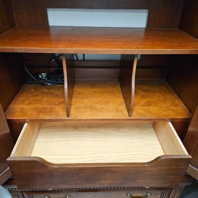 Sale Photo Thumbnail #66: Lineage Classic Style Storage Armoire, 4-Drawer with Hidden Drawer

Dimensions: 68x40x20
Damage: Normal wear