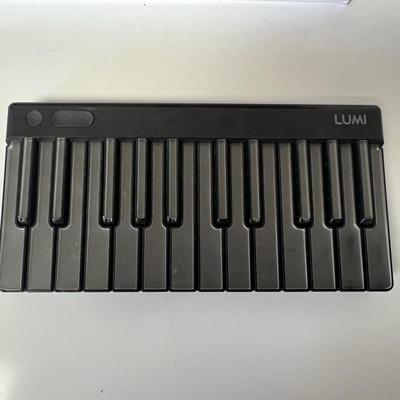 Sale Photo Thumbnail #105
