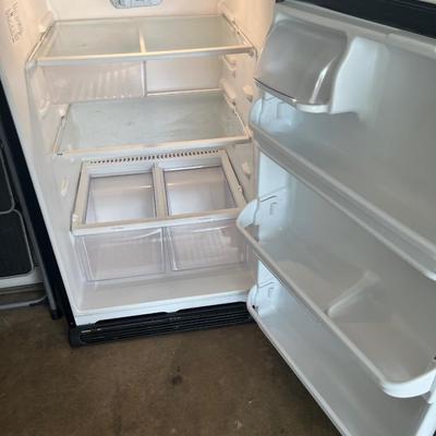 Sale Photo Thumbnail #680: Stainless steel color refrigerator. Works great, super cold. See pics for specifications