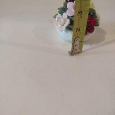 Vintage Aynsley Capodimonte Design Floral Figurine