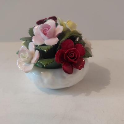 Vintage Aynsley Capodimonte Design Floral Figurine