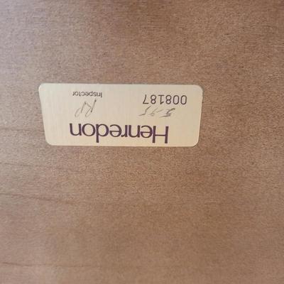 Henredon Solid Wood End Table (LR-EL)