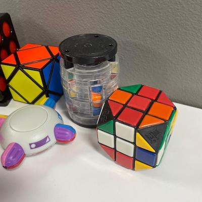 Sale Photo Thumbnail #248: Puzzle games