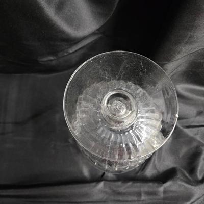 Sale Photo Thumbnail #198: Large Glass Hurricane Vase

Description: Comes with a battery-operated candle
Dimensions: 13x8.5x8.5
Damage: Normal wear