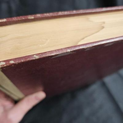 Sale Photo Thumbnail #365: 1946 ‘The Divine Comedy’
Description: Hardcover, illustrated, printed in the USA
Dimensions: 11x8.5x1
Damage: Some wear to cover, damage to the corners, some water damage to pages