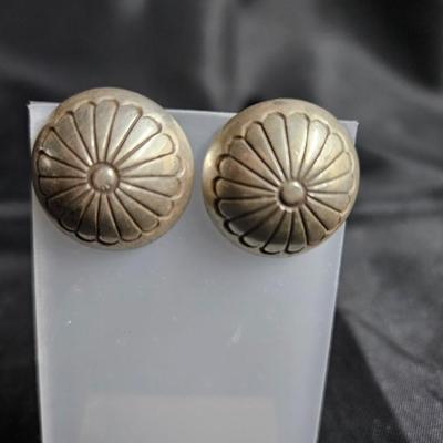 Sale Photo Thumbnail #398: Hand Stamped Sterling Silver Navajo Post Earrings

Damage: Normal wear