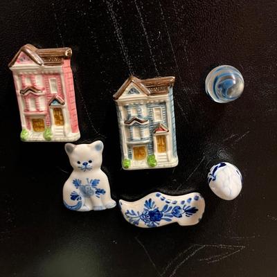 Sale Photo Thumbnail #743: 6 total magnets including ceramic houses, cat and shoe, and glass magnets