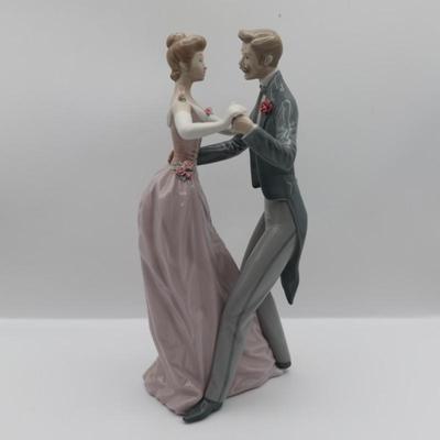 Lladro Figurine "Anniversary Waltz"