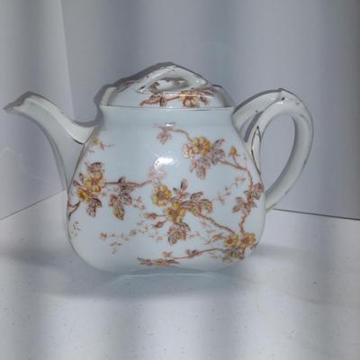 Collection of Tea Pots- Assorted Makers- Four Pieces