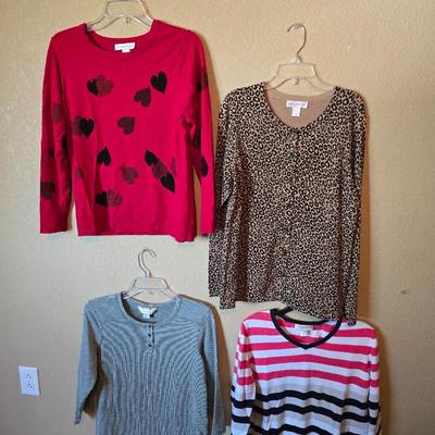 Christopher & Banks Women’s Long Sleeve Tops – Size Small – Lot of 4