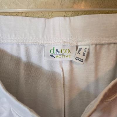 Lot of 5 Women's Medium d&co. Active & Beach Pull-On Pants